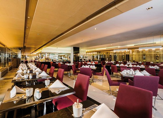 Pathumwan Princess Hotel