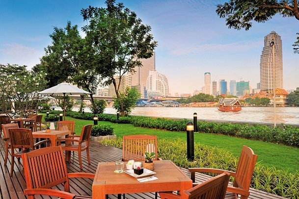 Ibis Bangkok Riverside