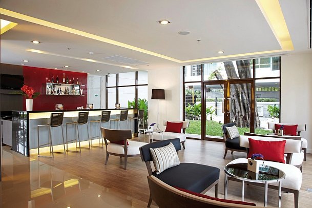 Ibis Bangkok Riverside