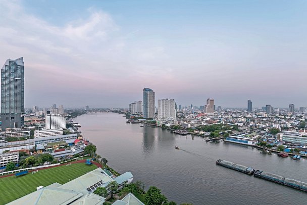Chatrium Hotel Riverside Bangkok - Ausblick vom Wohnbeispiel Two Bedroom Suite River View