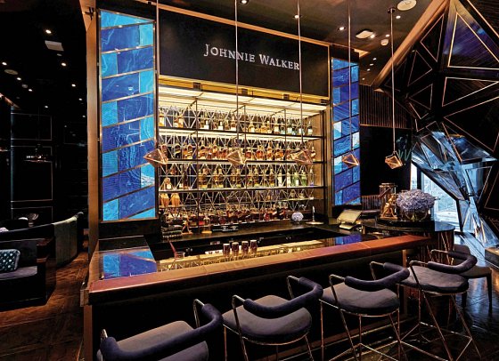 Park Hyatt Bangkok - Depth of Blue