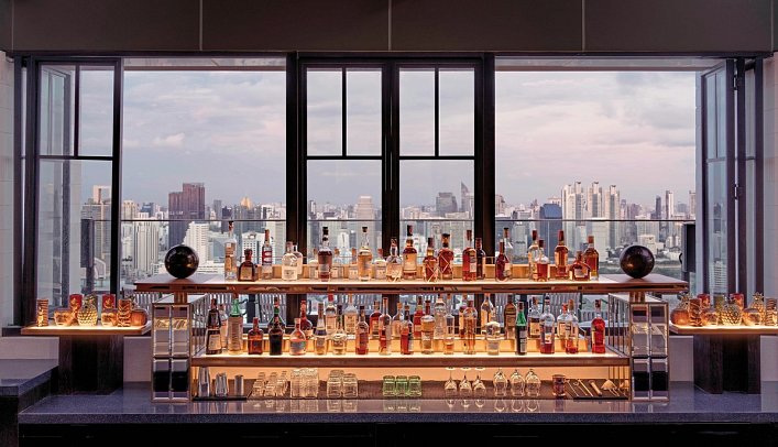Kimpton Maa-Lai Bangkok - Bar.Yard