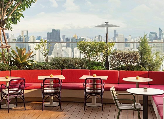 Kimpton Maa-Lai Bangkok - Bar.Yard