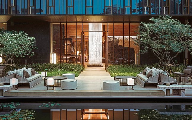 Kimpton Maa-Lai Bangkok