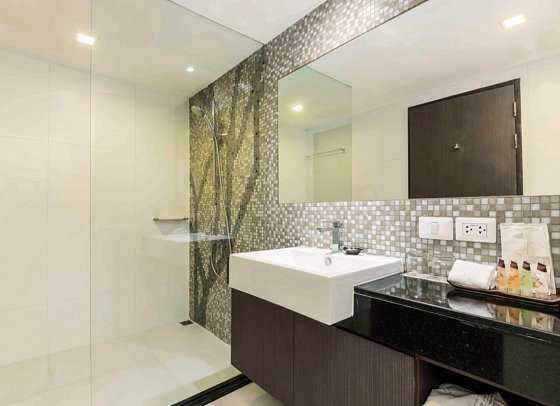 Maitria Hotel Sukhumvit 18 - A Chatrium Collection - Badbeispiel Studio Standard (Zimmercodierung SG1)