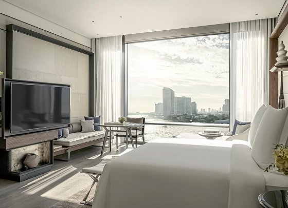 Four Seasons Hotel Bangkok at Chao Phraya River - Premier River View Room