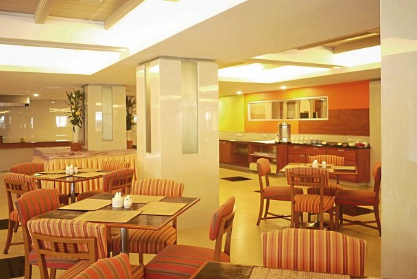 Long Beach Cha Am Resort