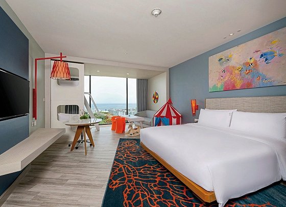 Holiday Inn Resort Vana Nava Hua Hin - Wohnbeispiel Premium Family Ocean View (Zimmercodierung FBO)