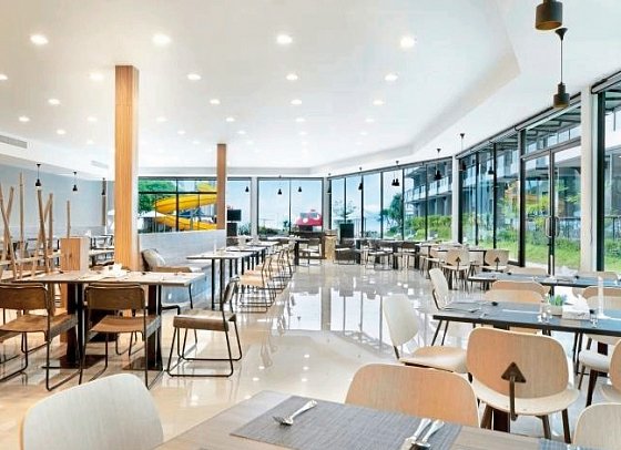 Centara Life Cha-Am Beach Resort Hua Hin