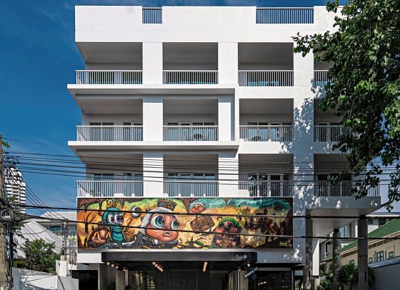 The StandardX Bangkok Phra Arthit