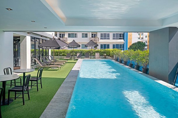 Cross Vibe Bangkok Sukhumvit