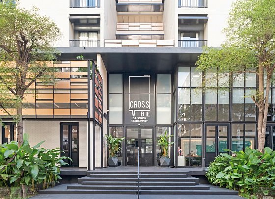 Cross Vibe Bangkok Sukhumvit