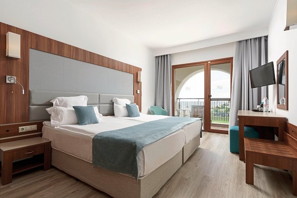 Alua Helios Bay - Wohnbeispiel Doppelzimmer Meerblick (Zimmercodierung DBM)