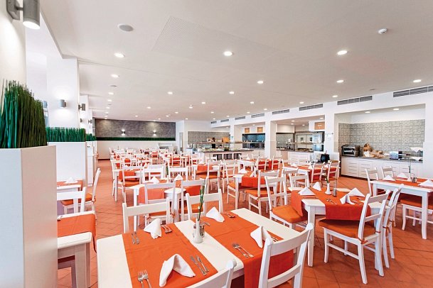 AluaSun Helios Beach