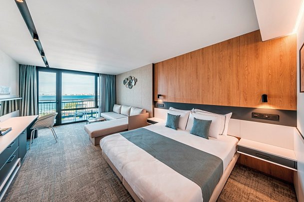 Voya Beach Resort - Wohnbeispiel Familienzimmer Meerblick (Zimmercodierungen F1M, F2M, FBG & F1G)