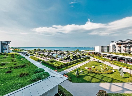 Voya Beach Resort