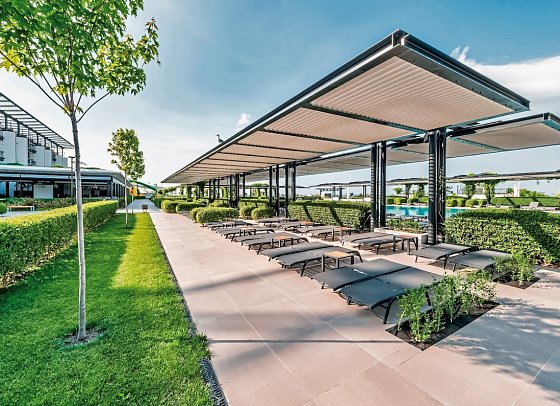 Voya Beach Resort