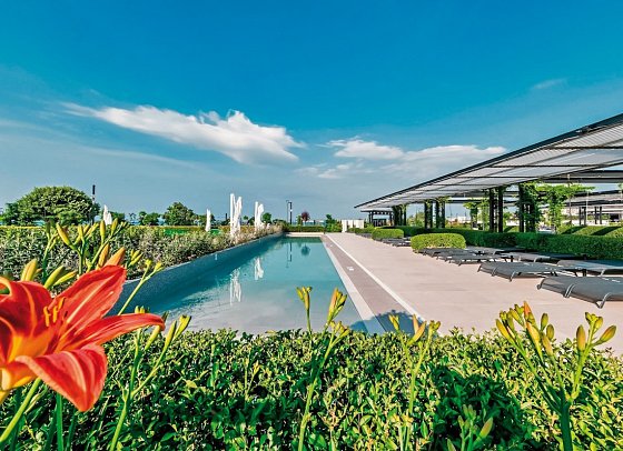 Voya Beach Resort