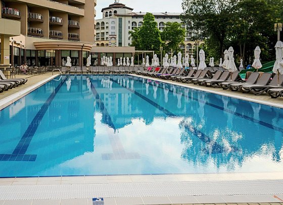 Laguna Park Hotel & Aqua Club