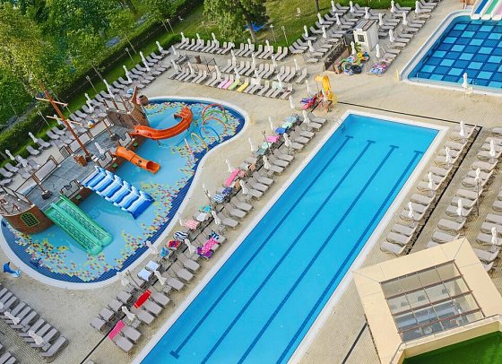 Laguna Park Hotel & Aqua Club