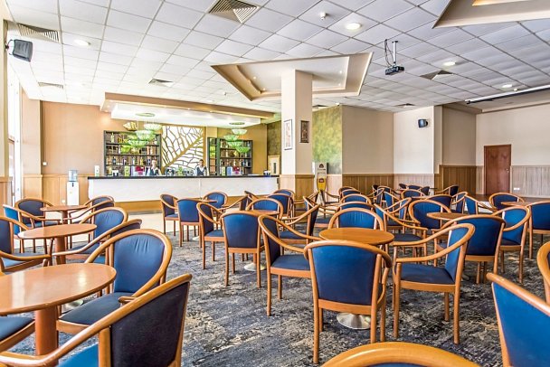 DIT Evrika Beach Club Hotel