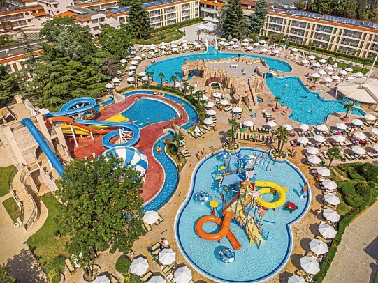 DIT Evrika Beach Club Hotel