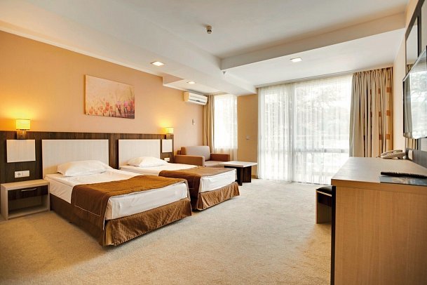 DIT Evrika Beach Club Hotel - Wohnbeispiel Doppelzimmer Poolblick (Zimmercodierung DBP)