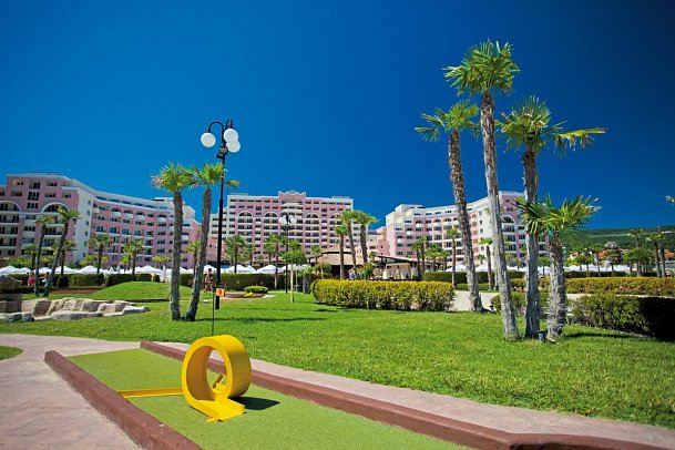 DIT Majestic Beach Resort