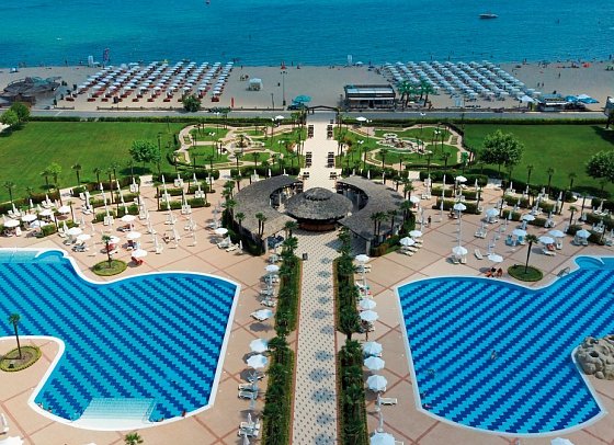 DIT Majestic Beach Resort