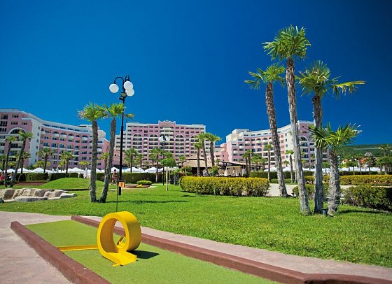 DIT Majestic Beach Resort