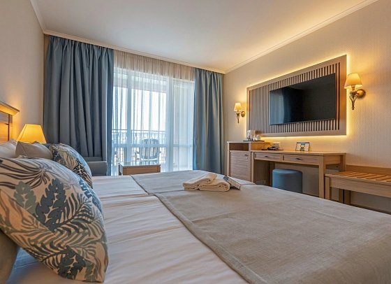 DIT Majestic Beach Resort - Wohnbeispiel Doppelzimmer Meerblick (Zimmercodierungen DBM, DCM & DQM)