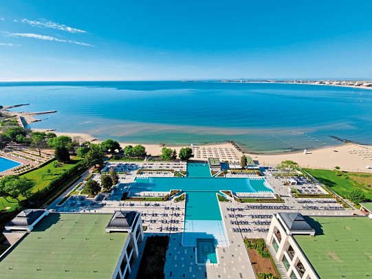 Secrets Sunny Beach Resort & Spa