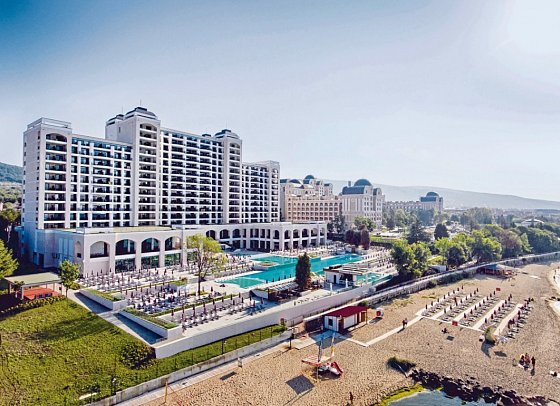 Secrets Sunny Beach Resort & Spa