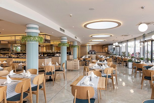 Sentido Neptun Beach