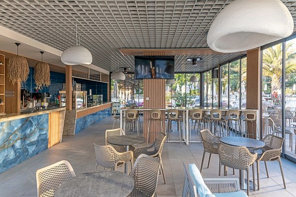 Sentido Neptun Beach