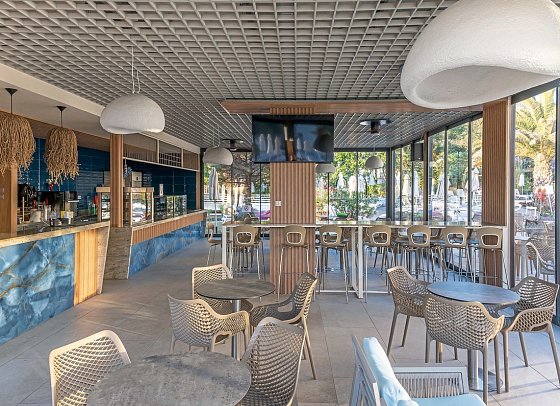Sentido Neptun Beach