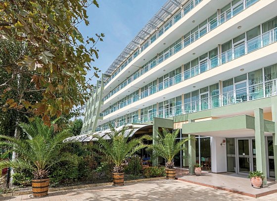 Ivana Palace