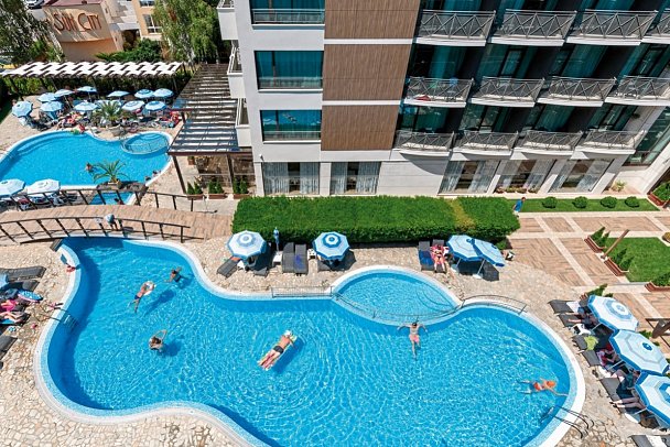 Lion Sunny Beach