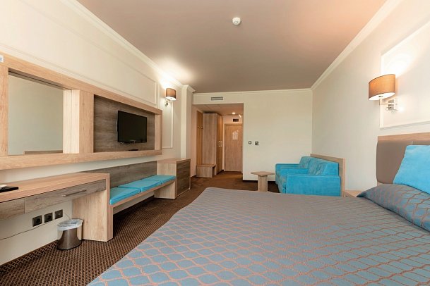 Tiara Beach - Wohnbeispiel Juniorsuite (Zimmercodierungen JBL & JBM)