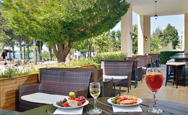Sol Nessebar Resort