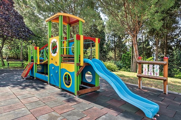 Sol Nessebar Resort