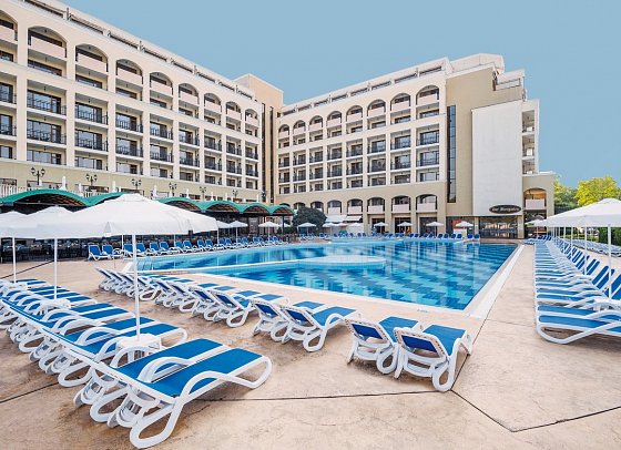 Sol Nessebar Resort