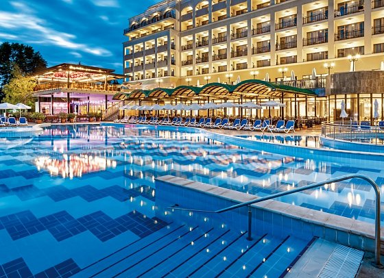 Sol Nessebar Resort