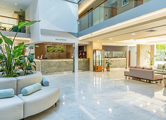 Marina Palace affiliated by Melia