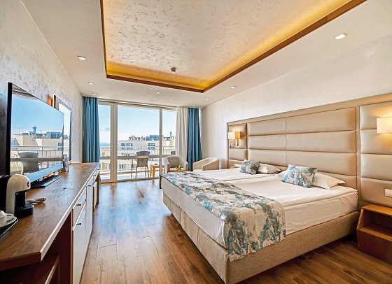 Bilyana Beach Hotel - Wohnbeispiel Doppelzimmer seitl. Meerblick (Zimmercodierungen DBN & DQN)