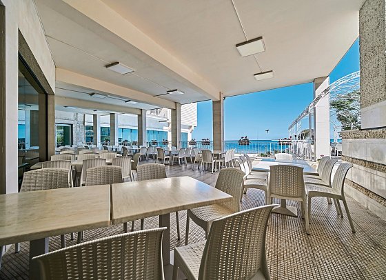 Bilyana Beach Hotel
