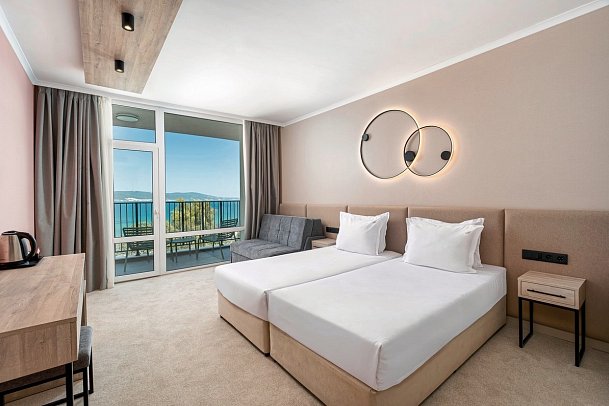 Festa Panorama - Wohnbeispiel Doppelzimmer Meerblick (Zimmercodierungen DBM & DCM)