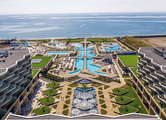 Wave Resort
