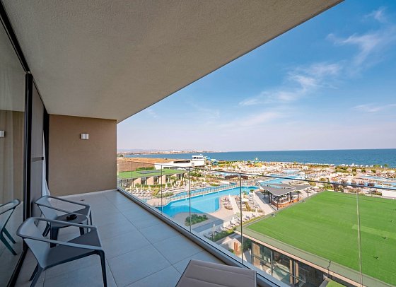 Wave Resort - Wohnbeispiel Doppelzimmer Signature Meerblick (Zimmercodierung D1M)
