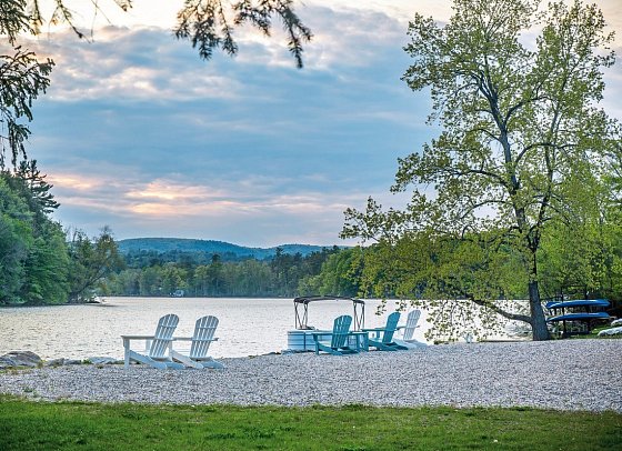 The Black Swan Lee - Lenox, an Ascend Collection Hotel